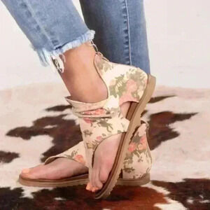 VERY G Sparta Floral Sandal, Cream/green, Women's 7.5